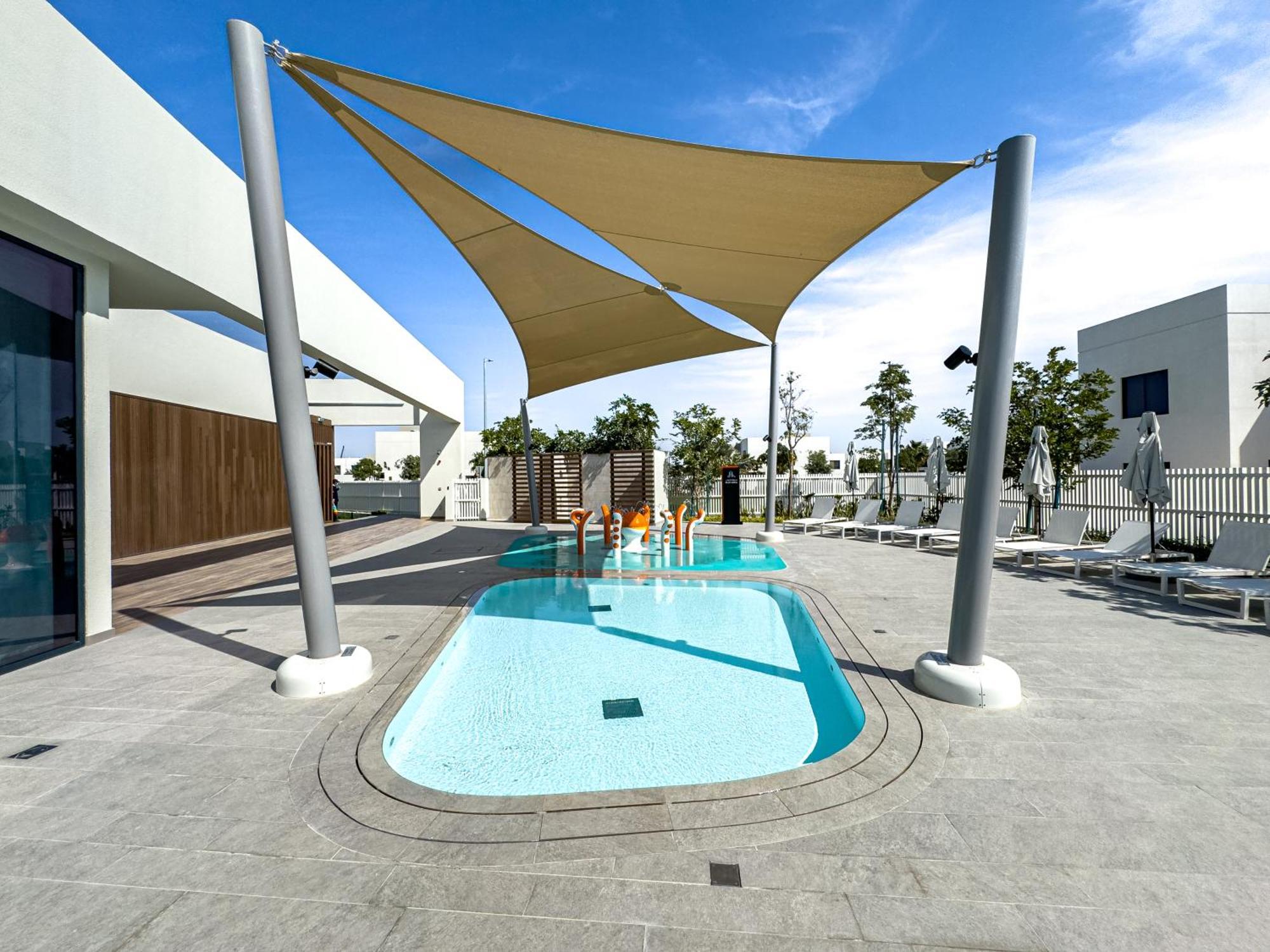 Elegant Family With Bbq In The Heart Of Yas Near Yas Circuit - Formula 1 - Ferrari World - Sea World - Warner Brothers Villa *