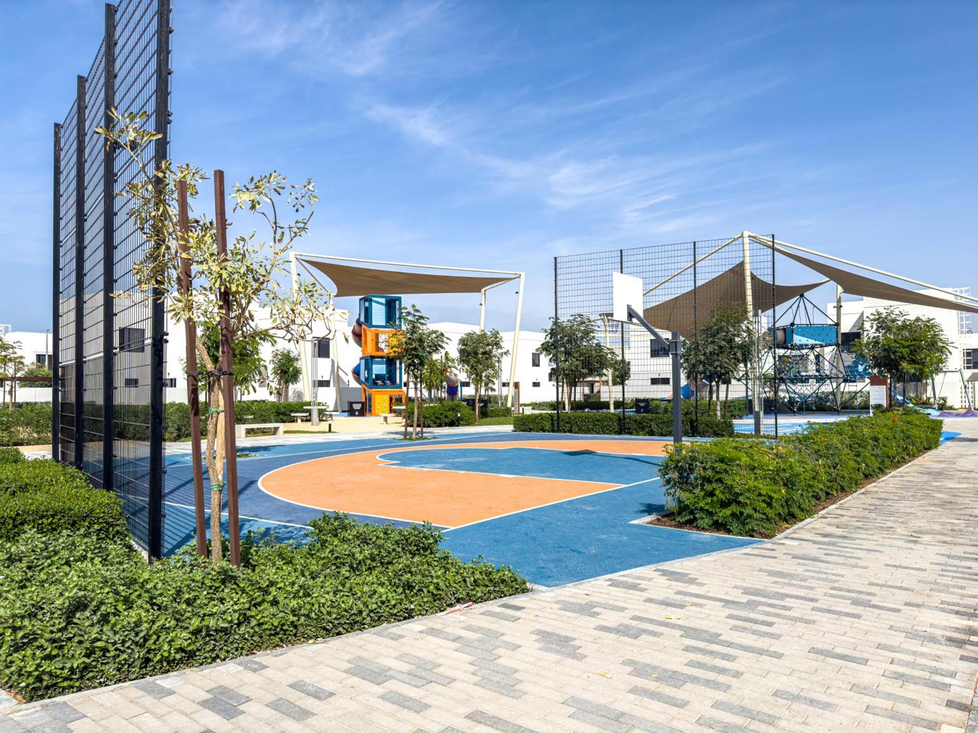 Elegant Family With Bbq In The Heart Of Yas Near Yas Circuit - Formula 1 - Ferrari World - Sea World - Warner Brothers Villa *