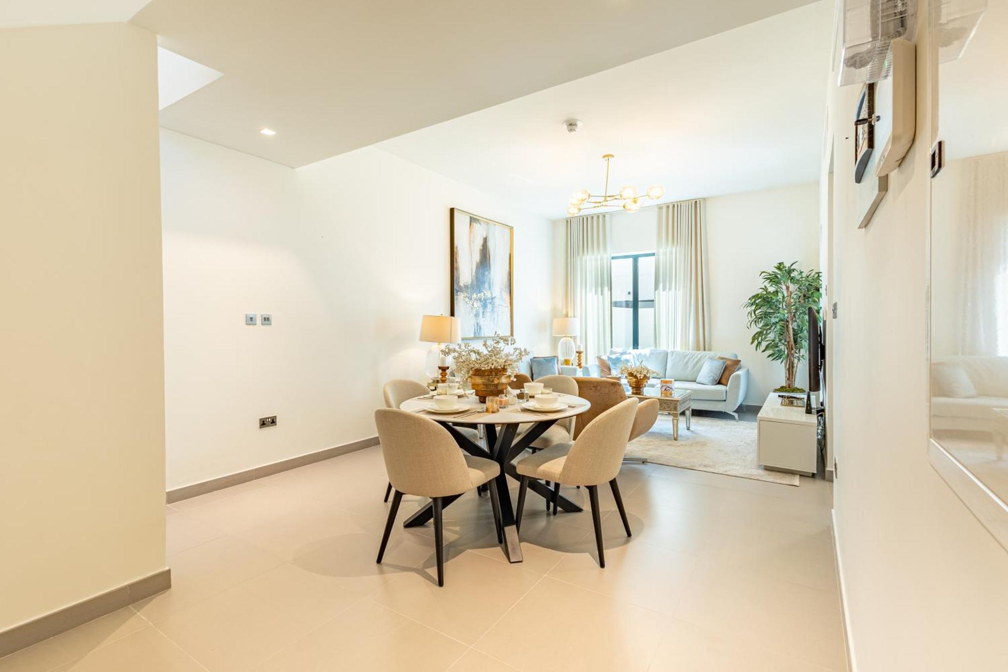 Elegant Family With Bbq In The Heart Of Yas Near Yas Circuit - Formula 1 - Ferrari World - Sea World - Warner Brothers Villa